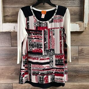 Hearts of Palm 3/4 Sleeve Blouse,Size Small, White,Black & Red Abstract Design